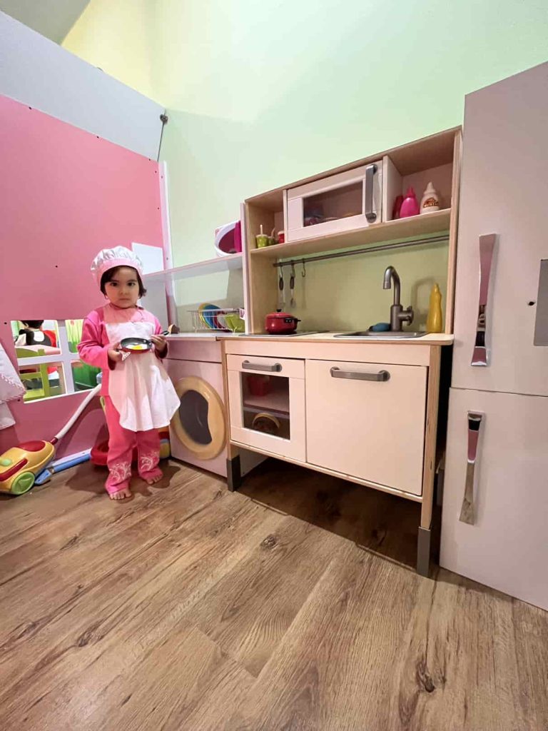 خانه بازی من برتر انزلی