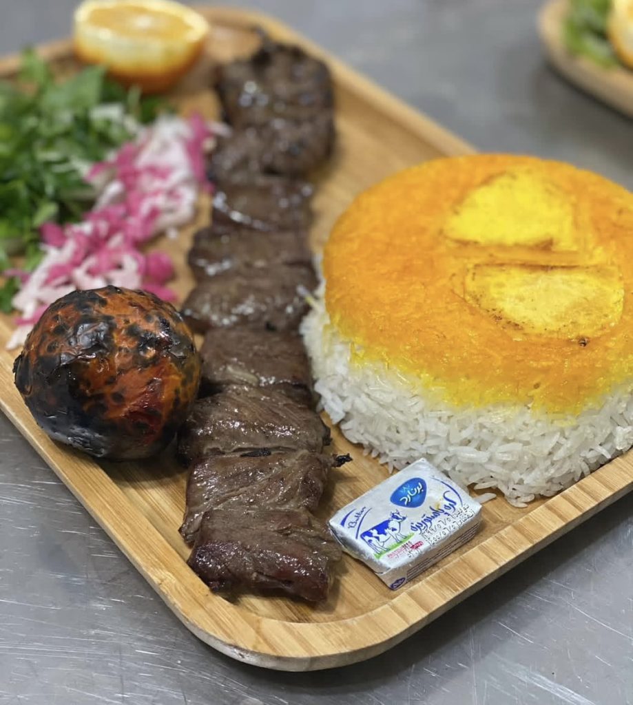 رستوران لوتکاچی انزلی