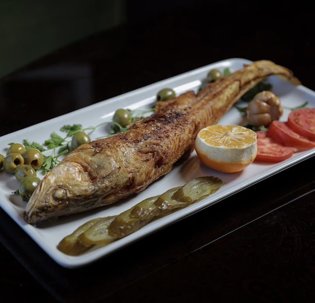 رستوران لوتکاچی انزلی