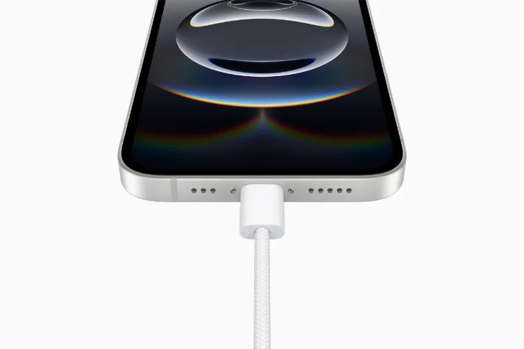 آیفون 16e،قیمت آیفون 16e،قیمت و بررسی آیفون16e در سامانه برترین مشاغل