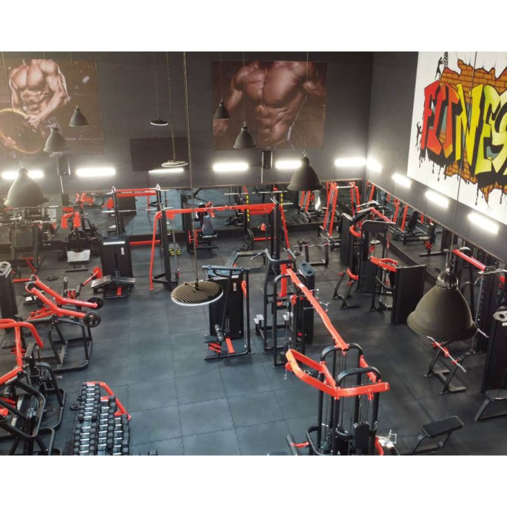 باشگاه بدنسازی فیتنس پلاس انزلی | بهترین باشگاه بدنسازی انزلی