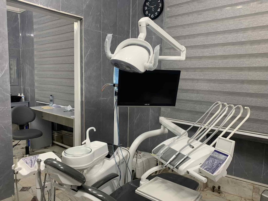 کلینیک تخصصی دندانپزشکی دکتر مجید سمائی تربت حیدریه