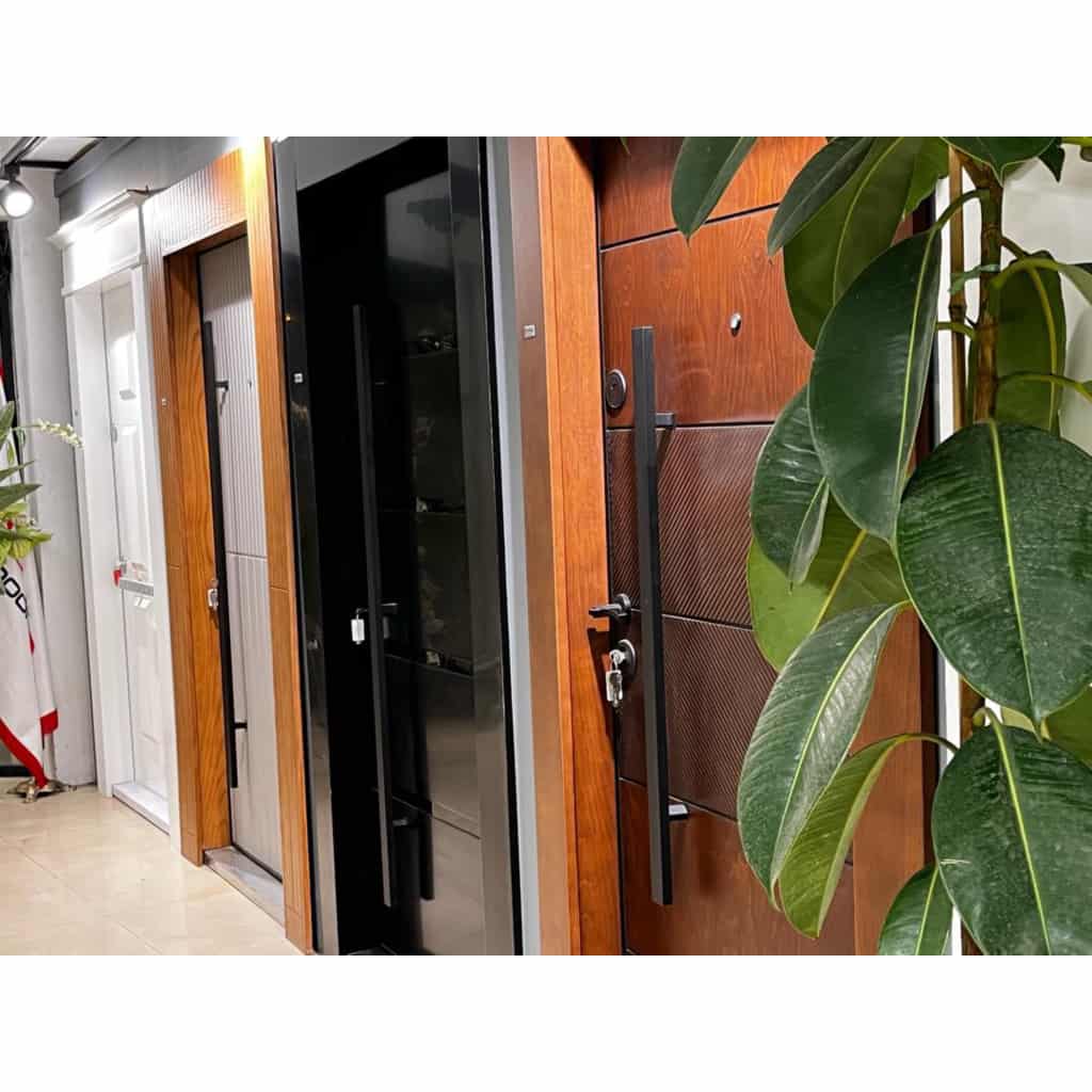 هایپر ساختمانی اوج انزلی