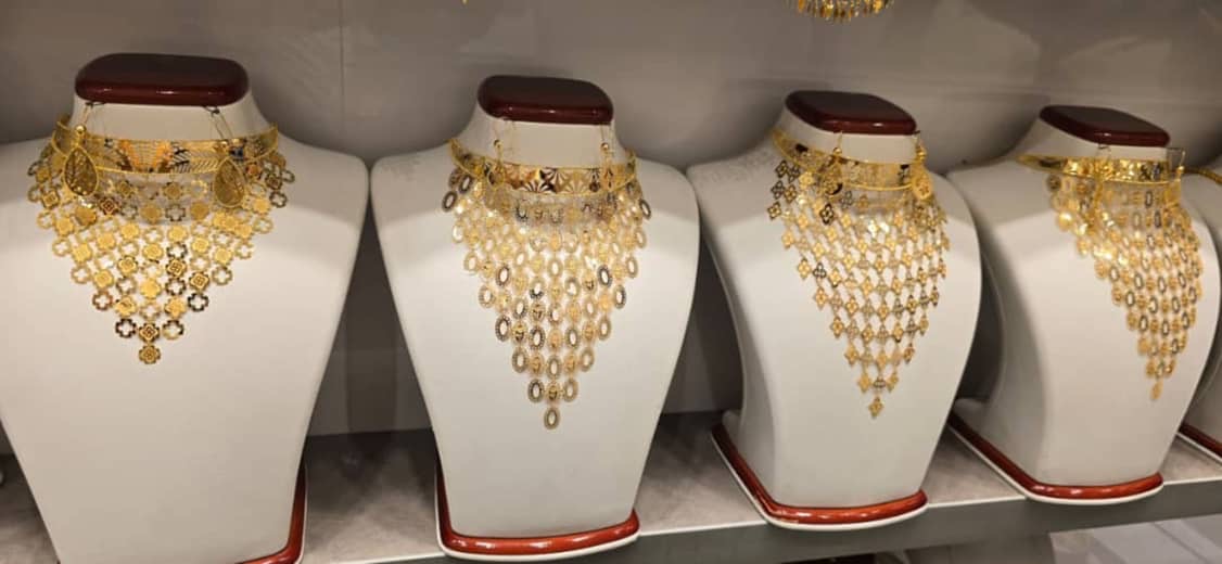 فروش عمده طلا اماراتی شهرزاد بوشهر،فروش عمده طلا اماراتی شهرزاد در بوشهر،مشاهده اطلاعات فروش عمده طلا اماراتی شهرزاد بوشهر در سامانه برترین مشاغل