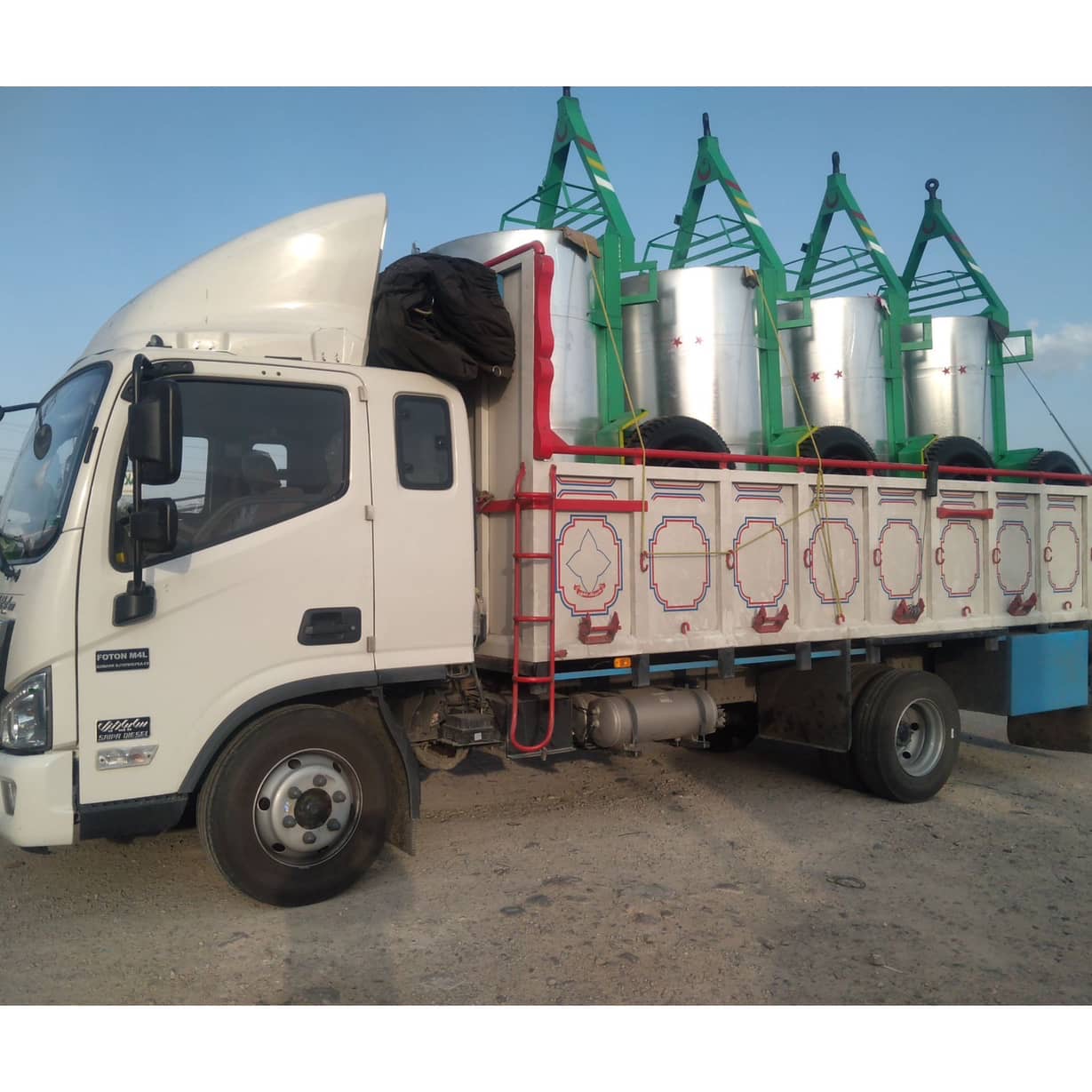 ساخت تانکرهای سقف دار نقابی بستان آباد،ساخت تانکرهای سقف دار نقابی در بستان آباد،مشاهده اطلاعات ساخت تانکرهای سقف دار نقابی بستان آباد در سامانه برترین مشاغل