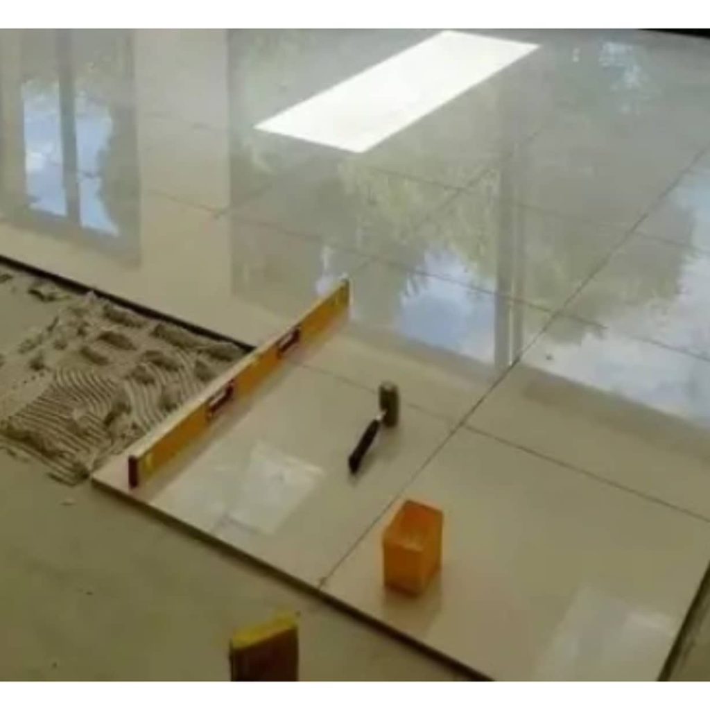 کاشیکاری ساختمان احمد تهران