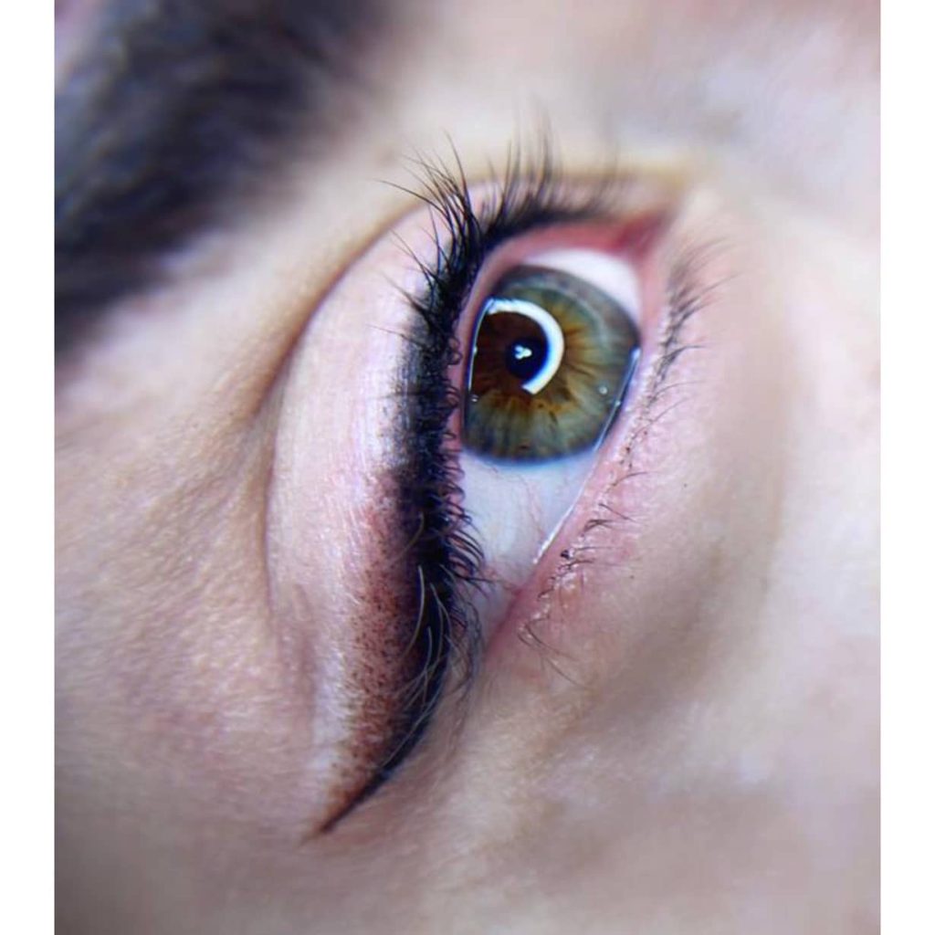 سالن تخصصی زیبایی پیلانژ در نور