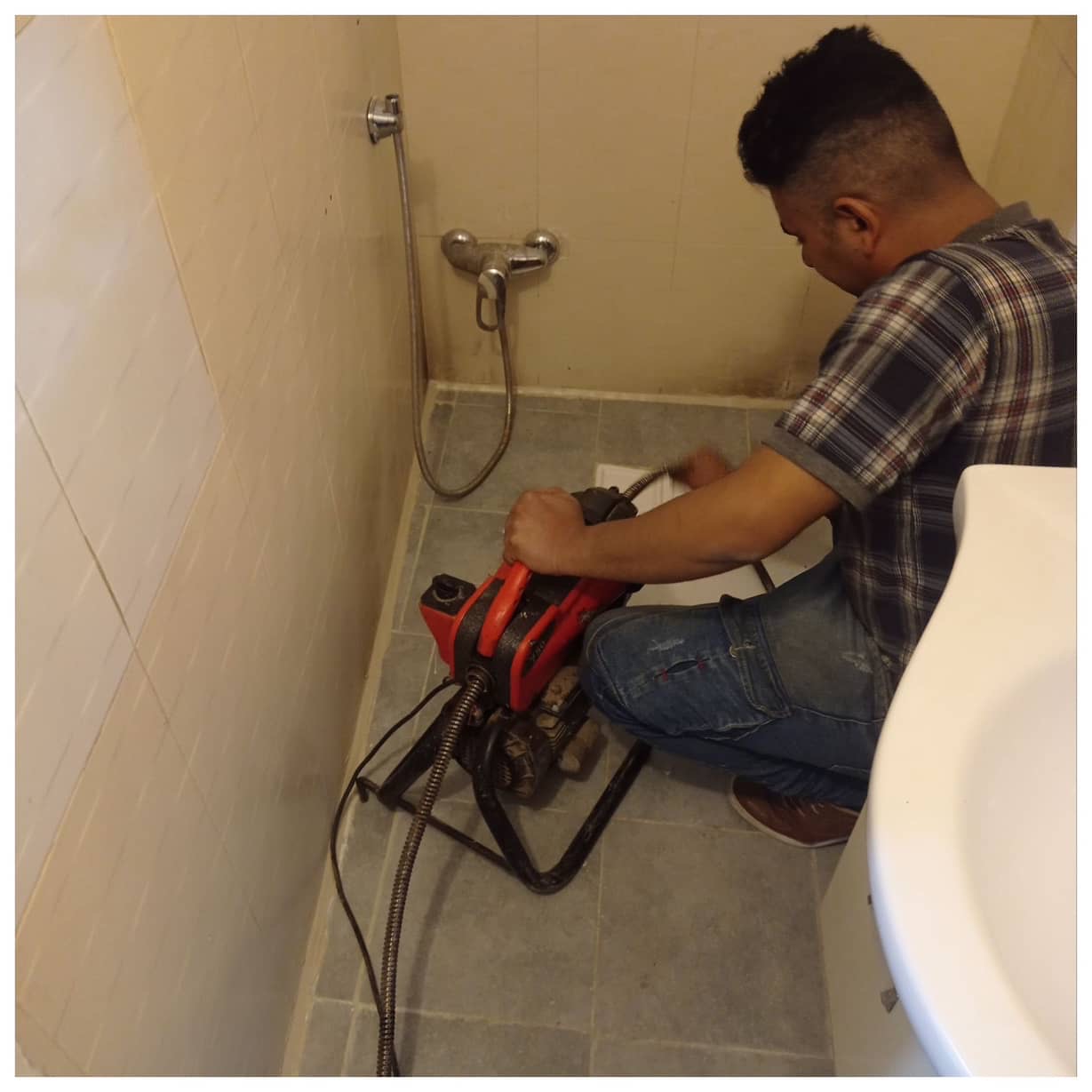 لوله بازکنی شباهنگ قزوین،لوله بازکنی شباهنگ در قزوین،مشاهده اطلاعات لوله بازکنی شباهنگ قزوین در سامانه برترین مشاغل