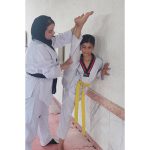 مربی تکواندو عاطفه رستم زاده صومعه سرا