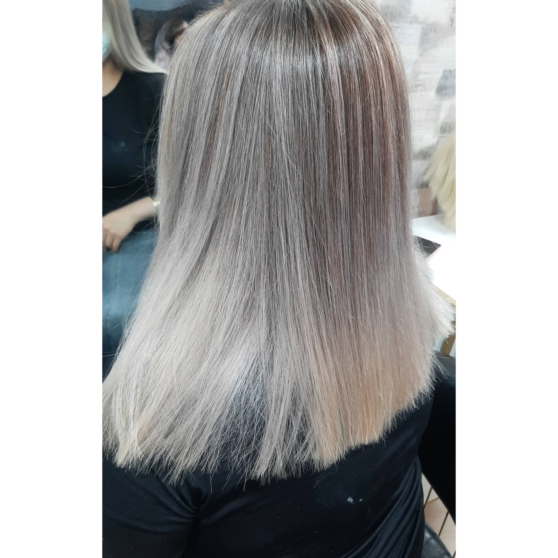 آموزشگاه آرایشگری فنی و حرفه ای ماه چهره هشتگرد،آموزشگاه آرایشگری فنی و حرفه ای ماه چهره در هشتگرد،مشاهده اطلاعات آموزشگاه آرایشگری فنی و حرفه ای ماه چهره هشتگرد در سامانه برترین مشاغل