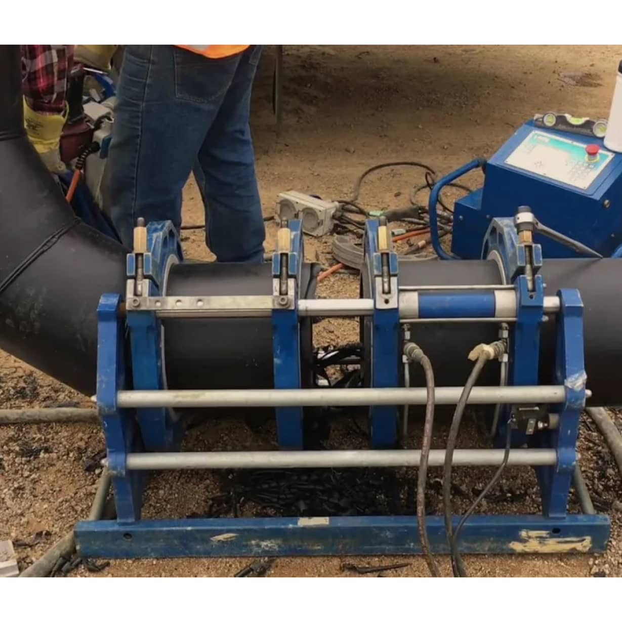 جوشکاری لوله پلی اتیلن جلیلیان عسلویه،جوشکاری لوله پلی اتیلن جلیلیان در عسلویه،مشاهده اطلاعات جوشکاری لوله پلی اتیلن جلیلیان عسلویه در سامانه برترین مشاغل