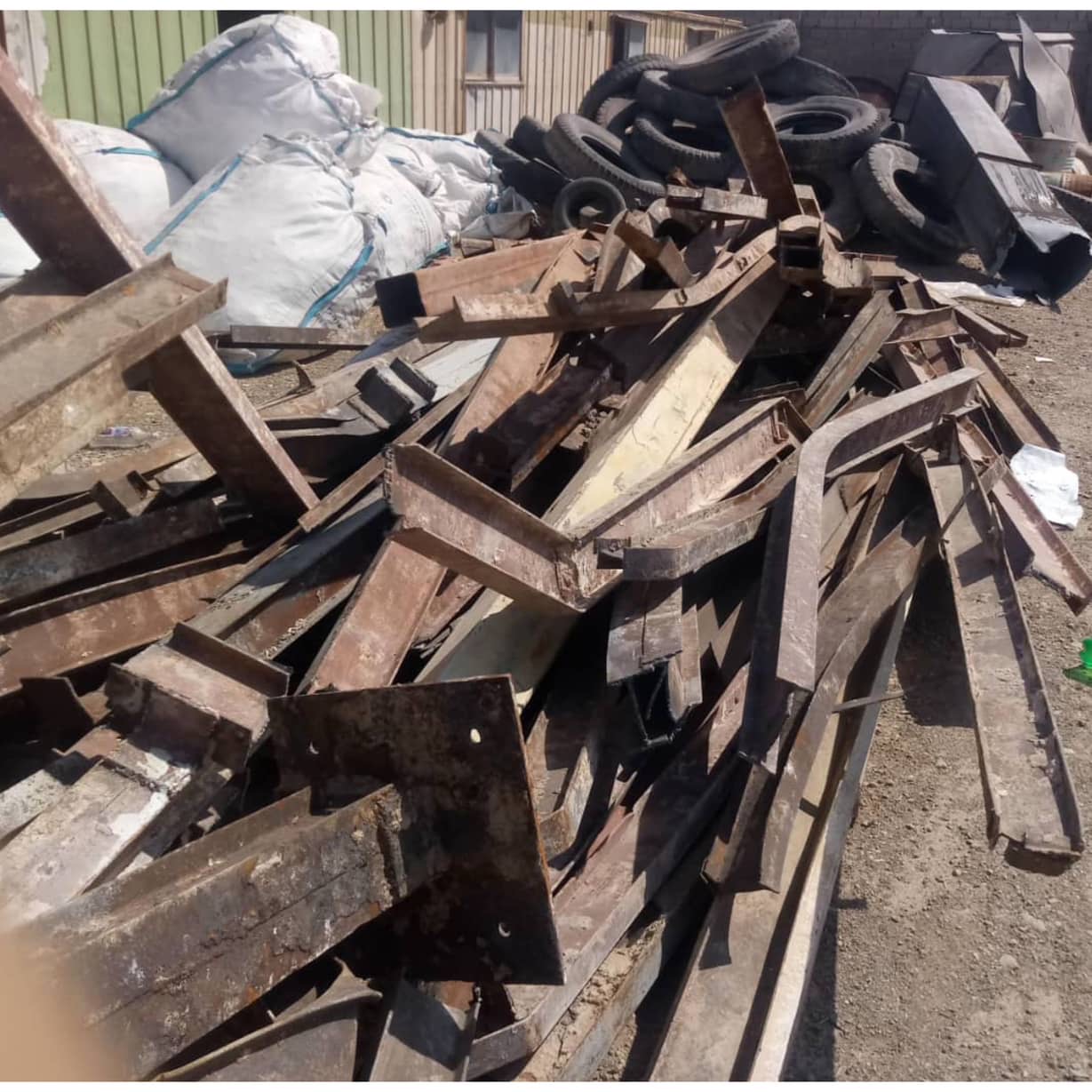 خریدار ضایعات فلزی حیدری زنجان،خریدار ضایعات فلزی حیدری در زنجان،مشاهده اطلاعات خریدار ضایعات فلزی حیدری زنجان در سامانه برترین مشاغل