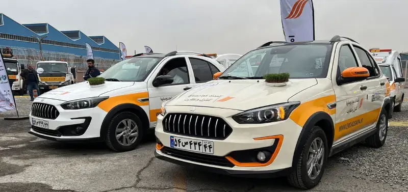 ۵ اشتباه رایج رانندگان هنگام خرابی خودرو در جاده،اشتباه رایج رانندگان هنگام خرابی خودرو در جاده،مشاهده اطلاعات ۵ اشتباه رایج رانندگان هنگام خرابی خودرو در جاده در سامانه برترین مشاغل