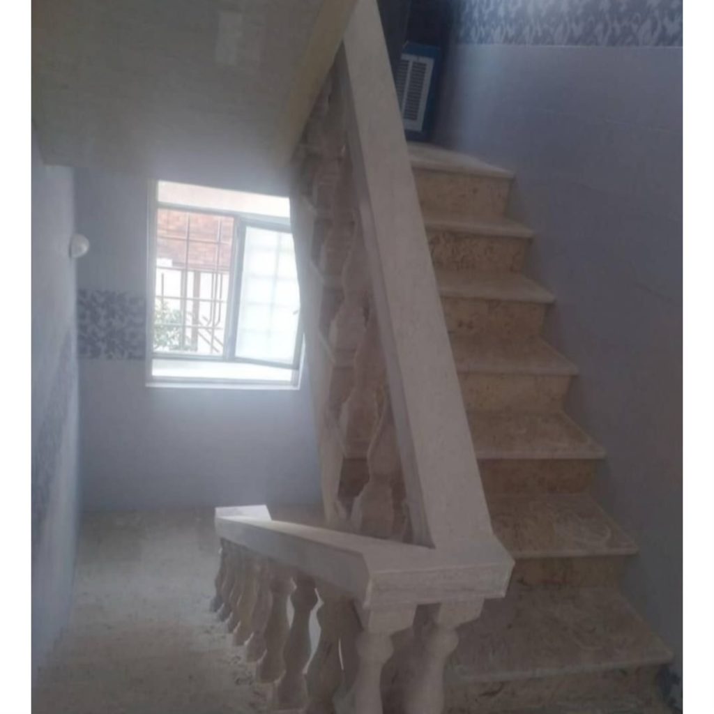 کاشی کاری حیاتی اردبیل