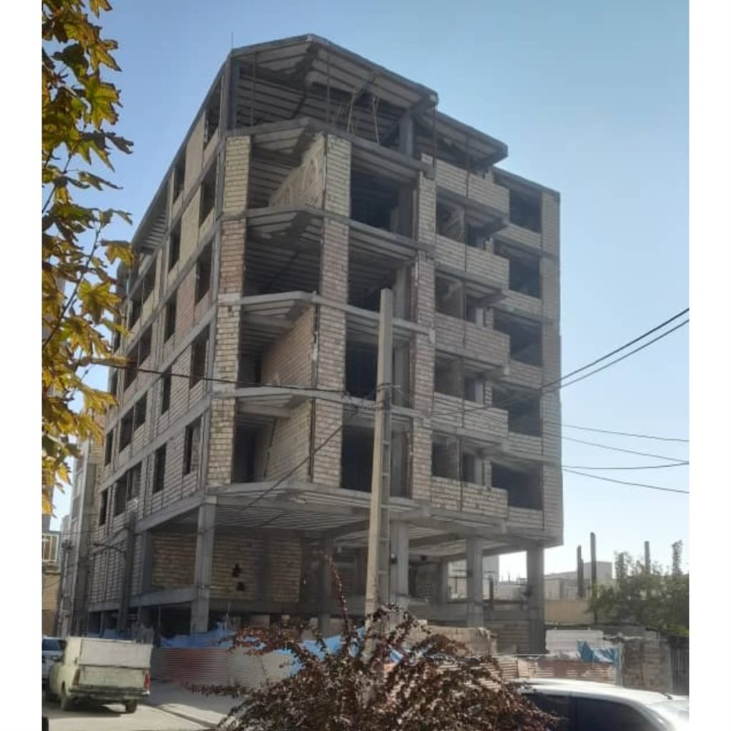 بازسازی ساختمان خاتمی مشکین دشت