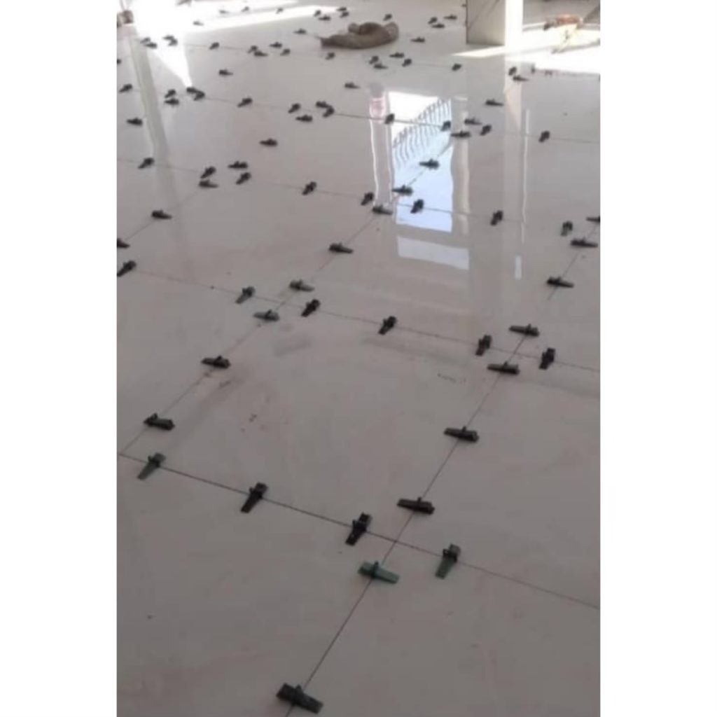 کاشی کاری حیاتی اردبیل