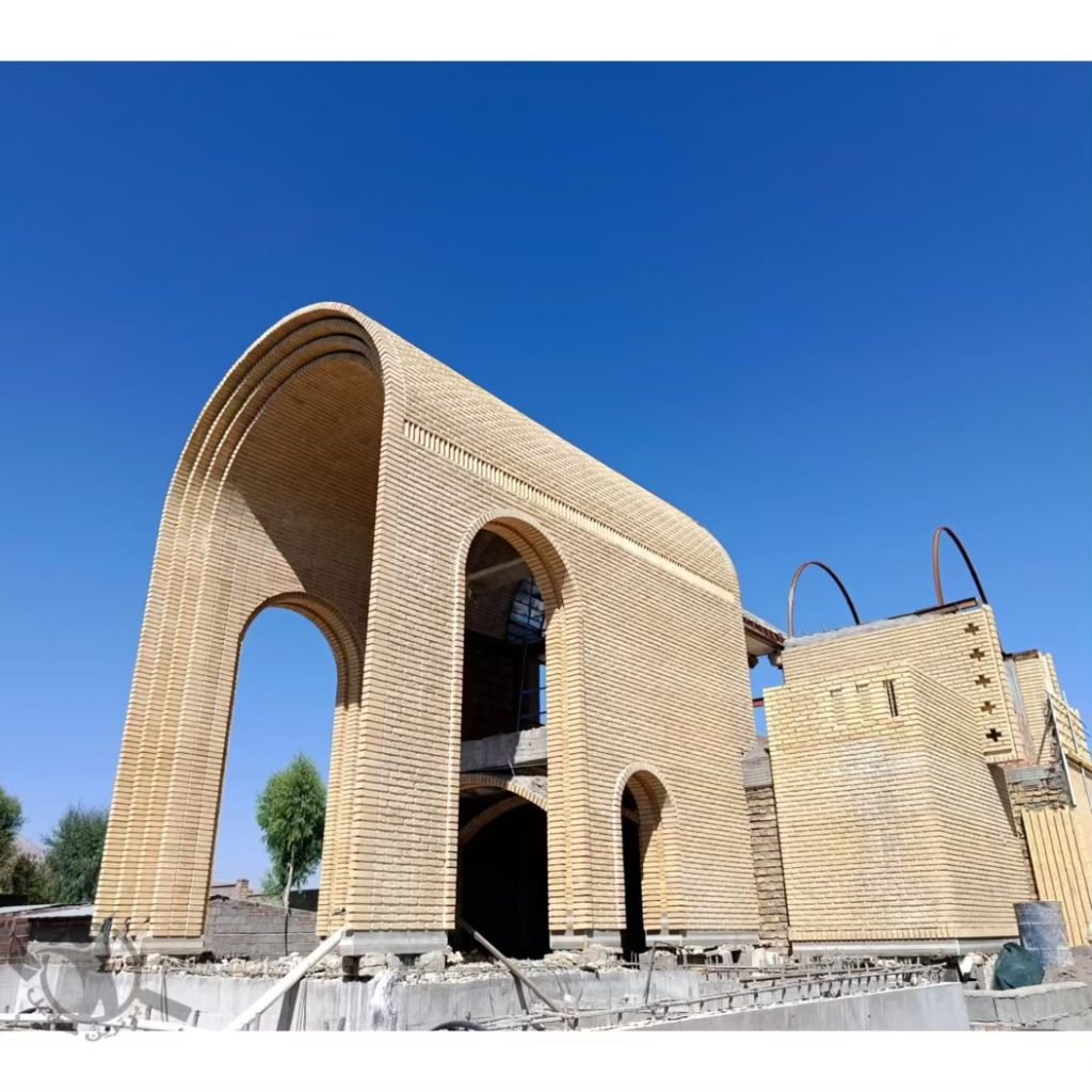 کاشی کار عارف کرمان